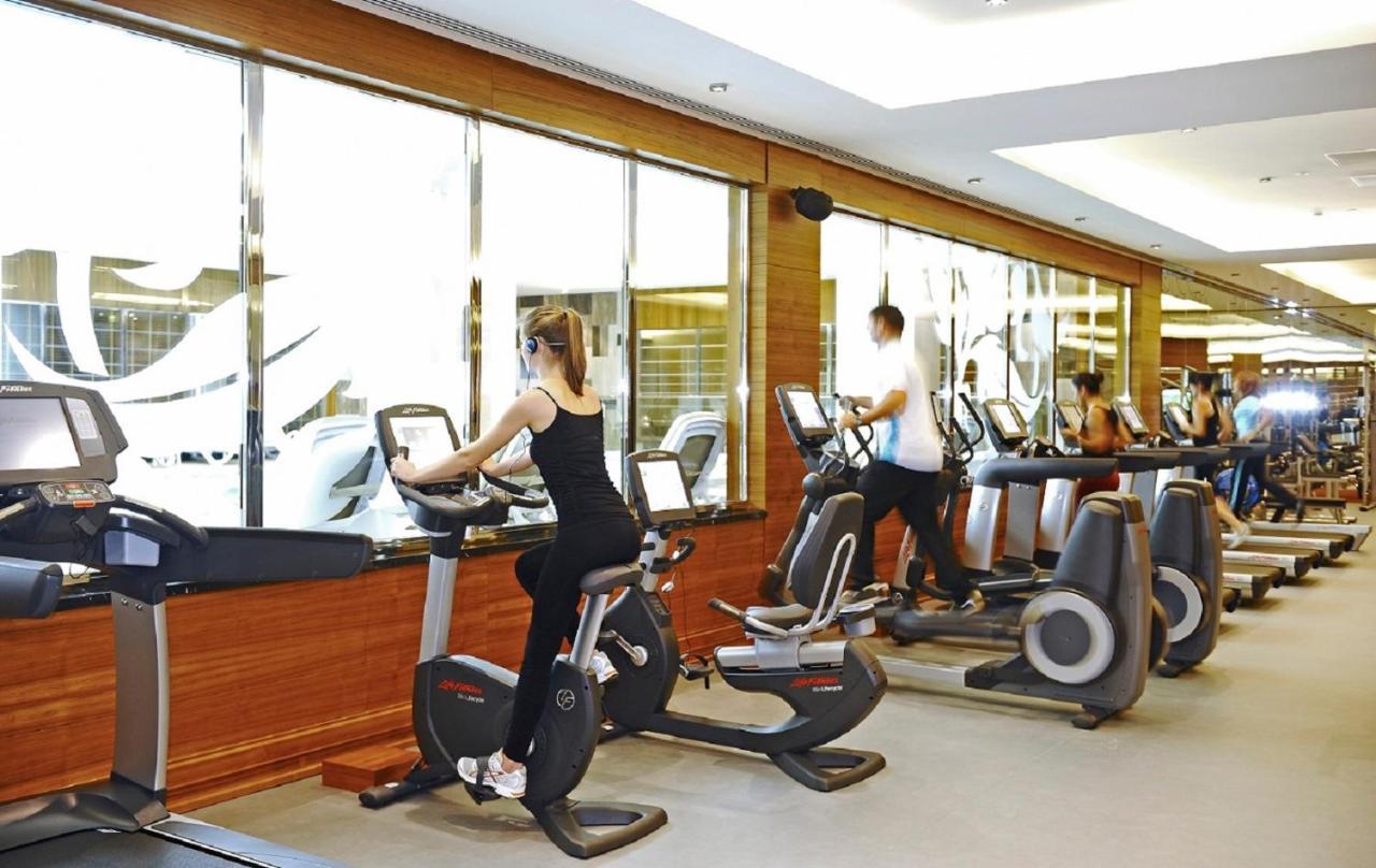 Crowne Plaza Bursa Convention Center & Thermal Spa By Ihg Exteriör bild A gym in a hotel