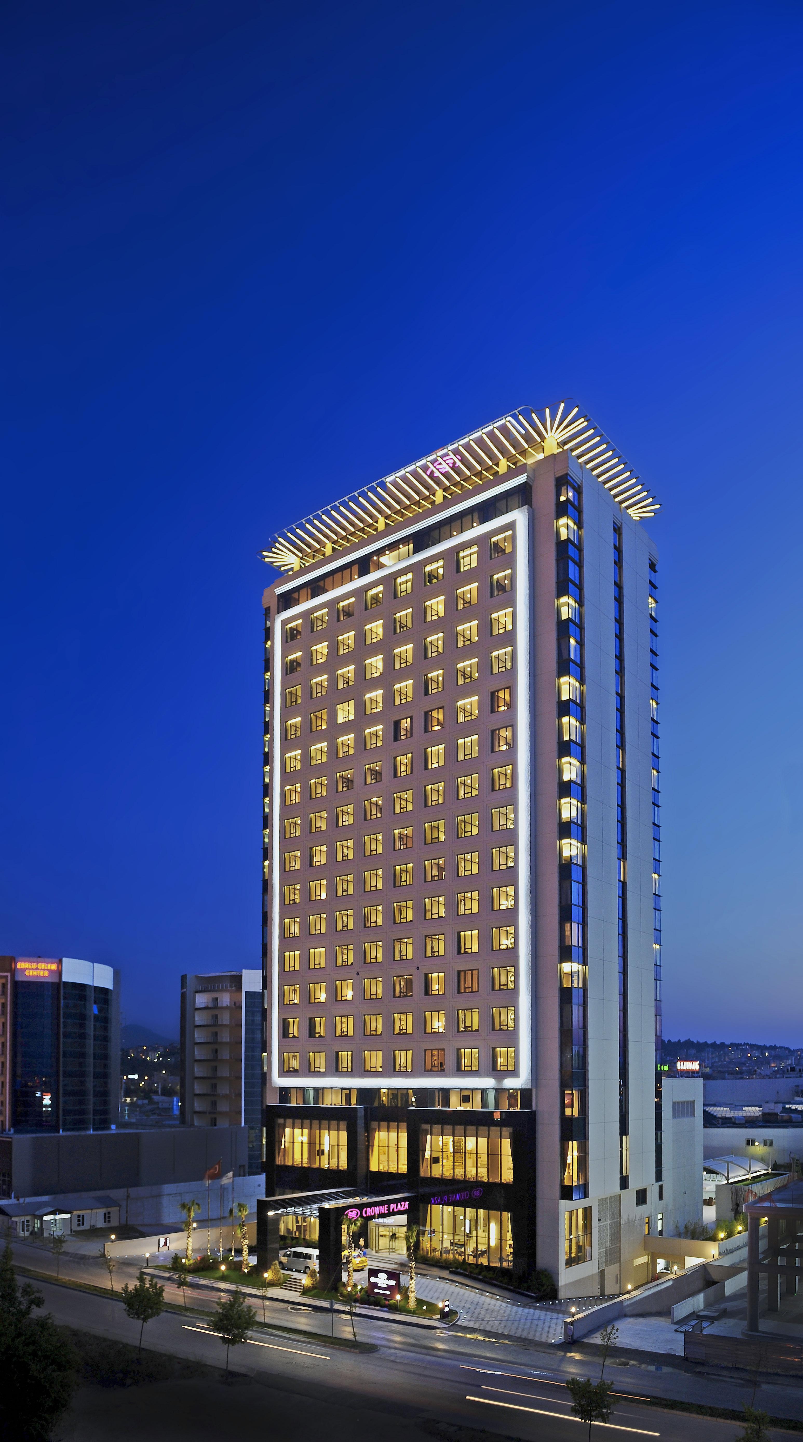 Crowne Plaza Bursa Convention Center & Thermal Spa By Ihg Exteriör bild Hilton Garden Inn, Tehran